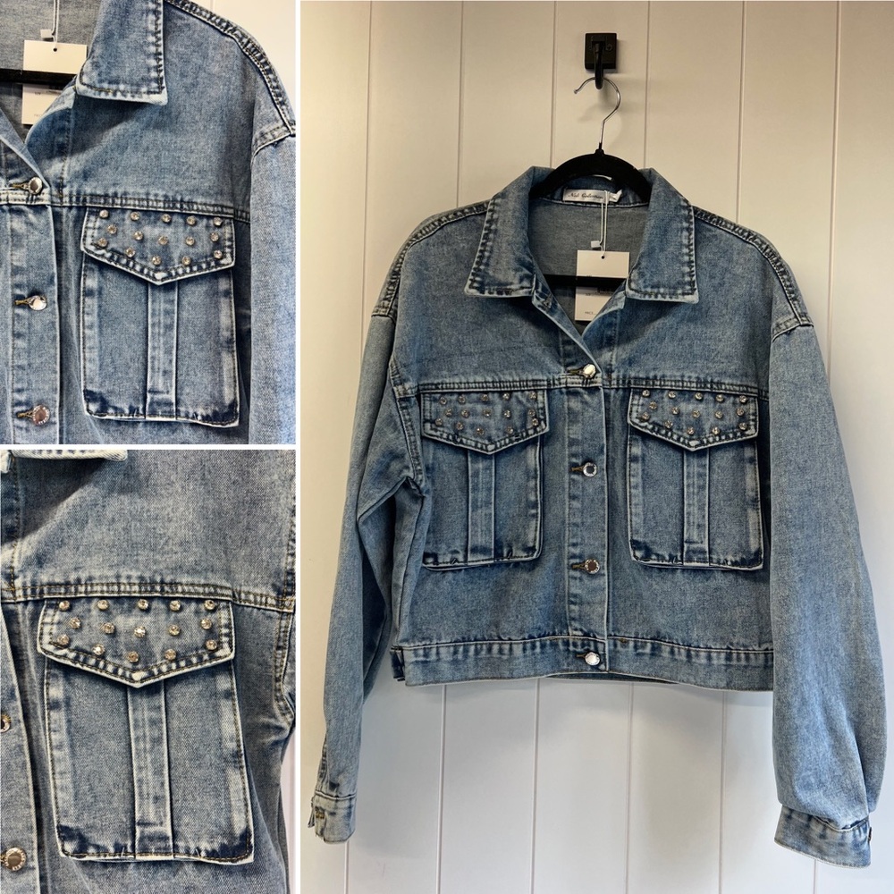 Denim Jacket Studded Bling Pockets Light Wash Blue NEW Item NWT  L/XL